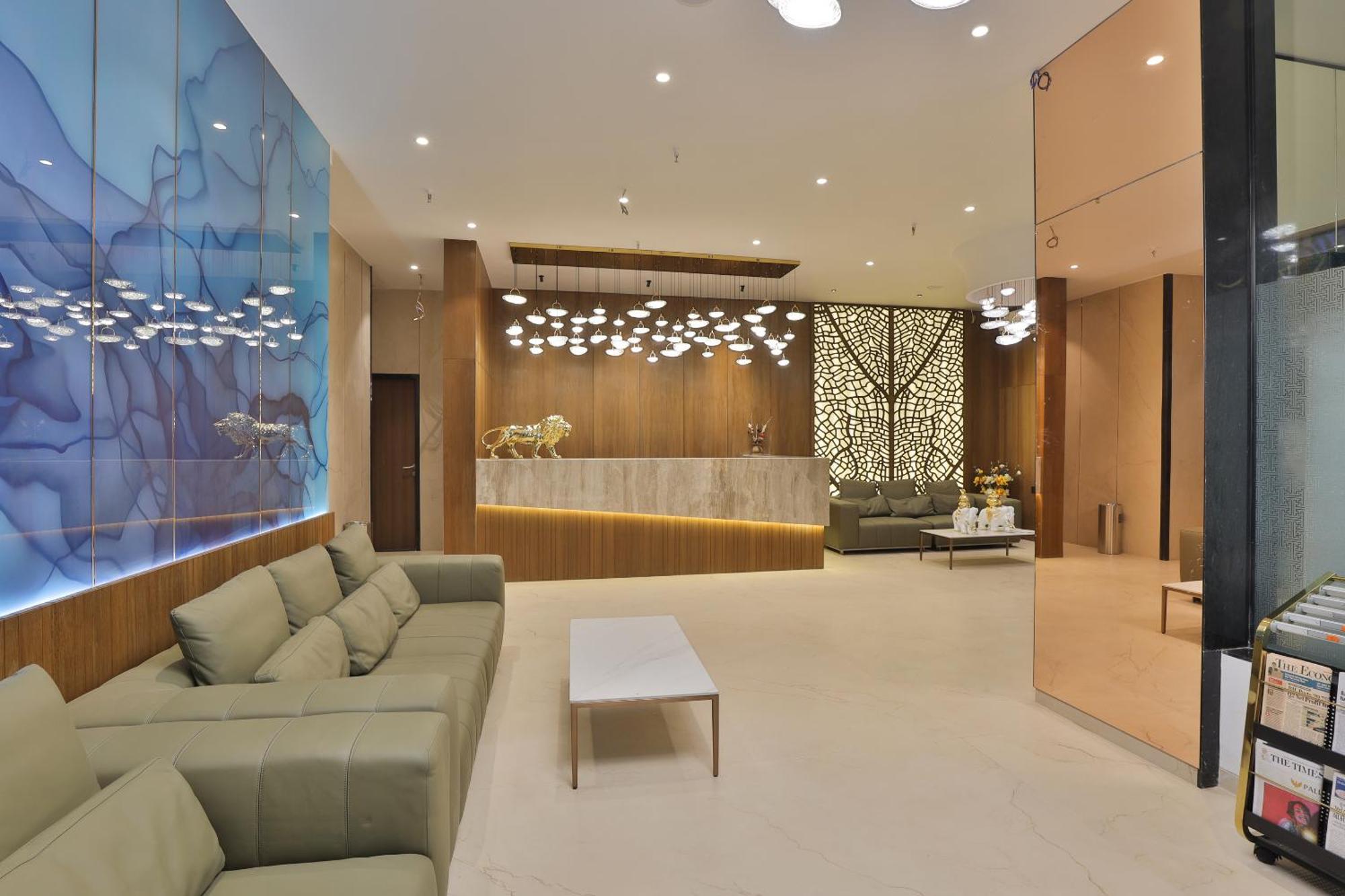 Hotel Elements Сурат Екстер'єр фото
