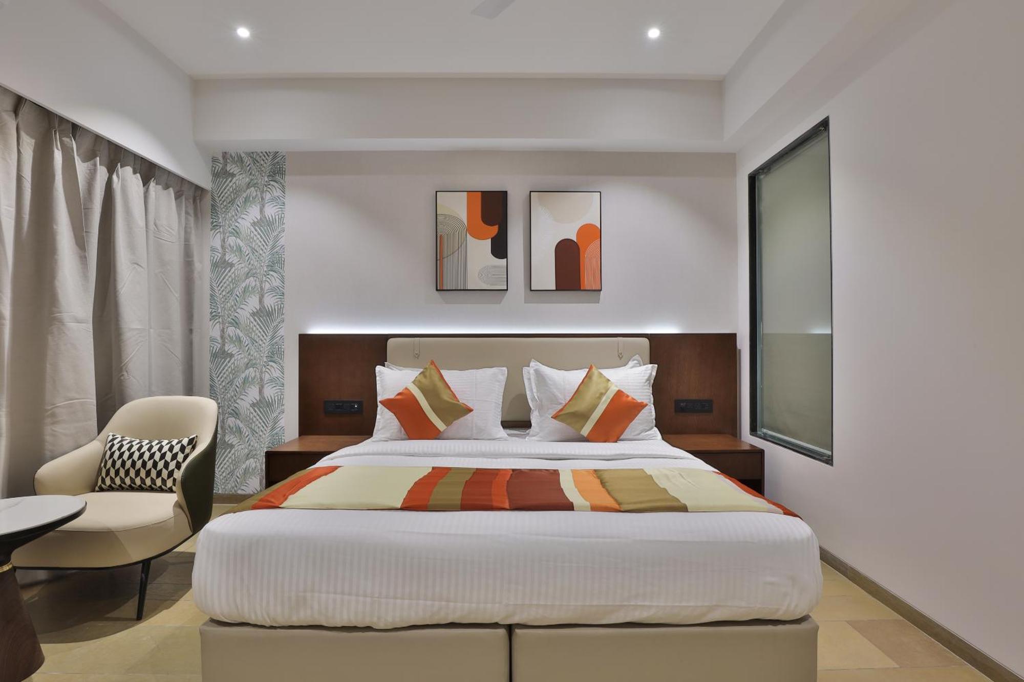 Hotel Elements Сурат Екстер'єр фото